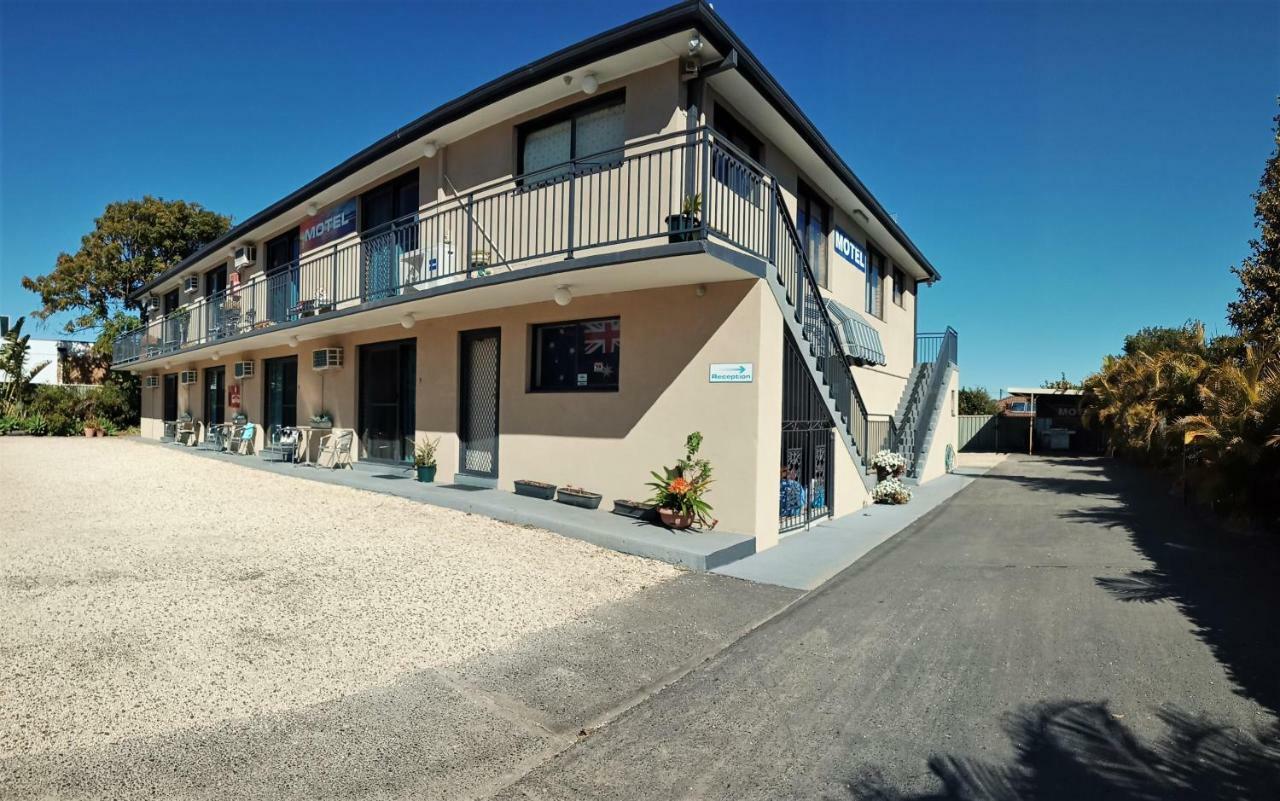 Toukley Motel Bagian luar foto